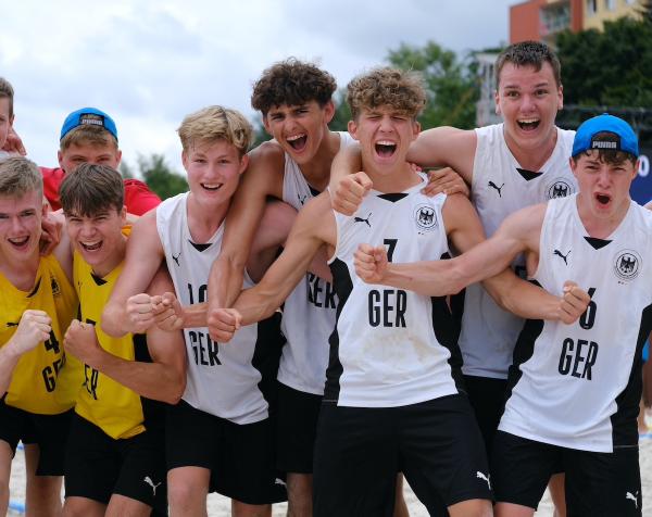 Medaillentraum bei Beachhandball-EM lebt: DHB-Jungen ziehen ins Halbfinale ein